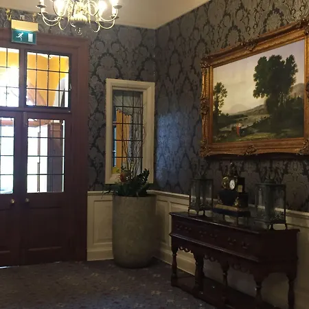 Отель Manor Estate Алдварк