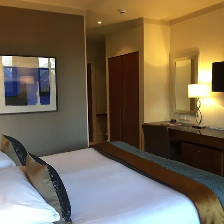 Manor Estate Алдварк