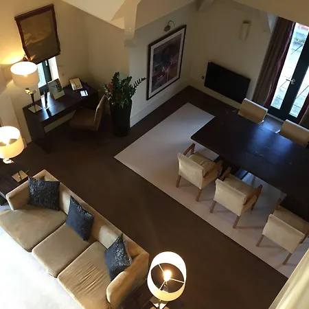 Manor Estate ホテル Aldwark